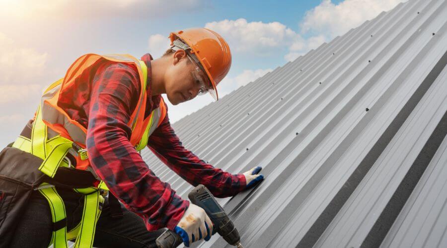 GAF certified roofer in Dearborn, MI